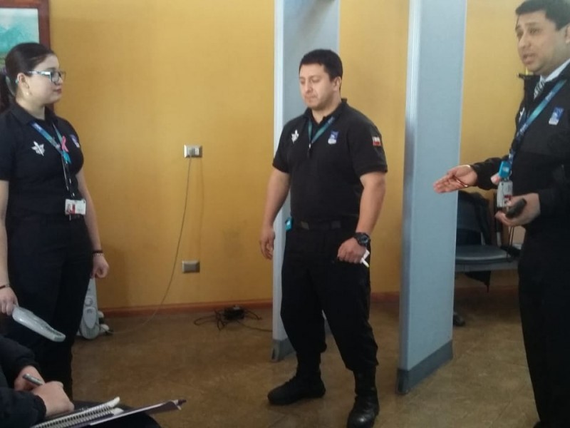 CAPACITACIÓN USO CORRECTO DE PÓRTICO Y PALETAS DETECTORES DE METALES