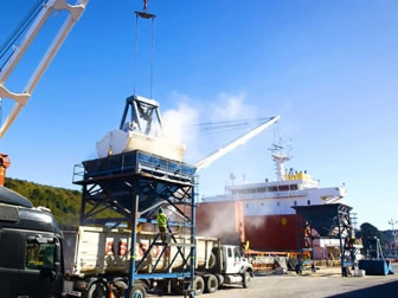 EMPRESA PORTUARIA PUERTO MONTT MOSTRÓ AUMENTO EN LA MOVILIZACIÓN DE CARGAS DE SMOLT