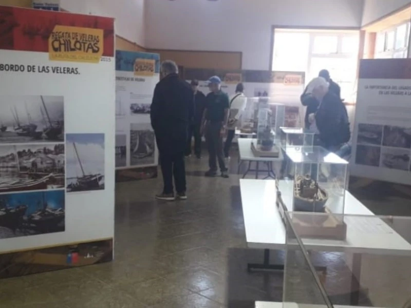 INAUGURACIÓN DE LA GALERÍA PATRIMONIO NAÚTICO EN CASTRO